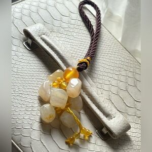 Pure natural Huanglong jade teapot-shaped car/bag pendant